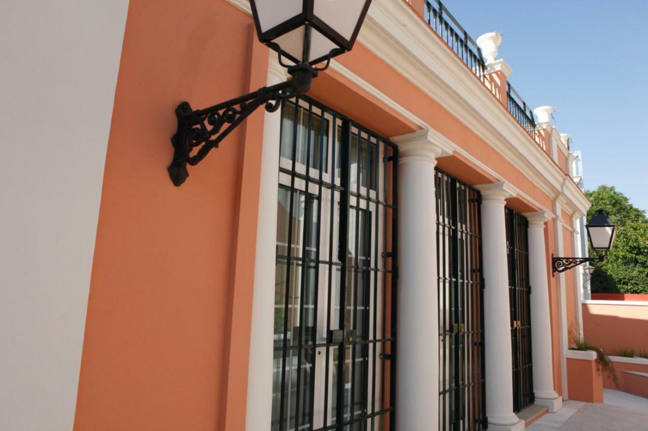 Colegio Mayor Careu - Women Only - University Community Sevilla Kültér fotó